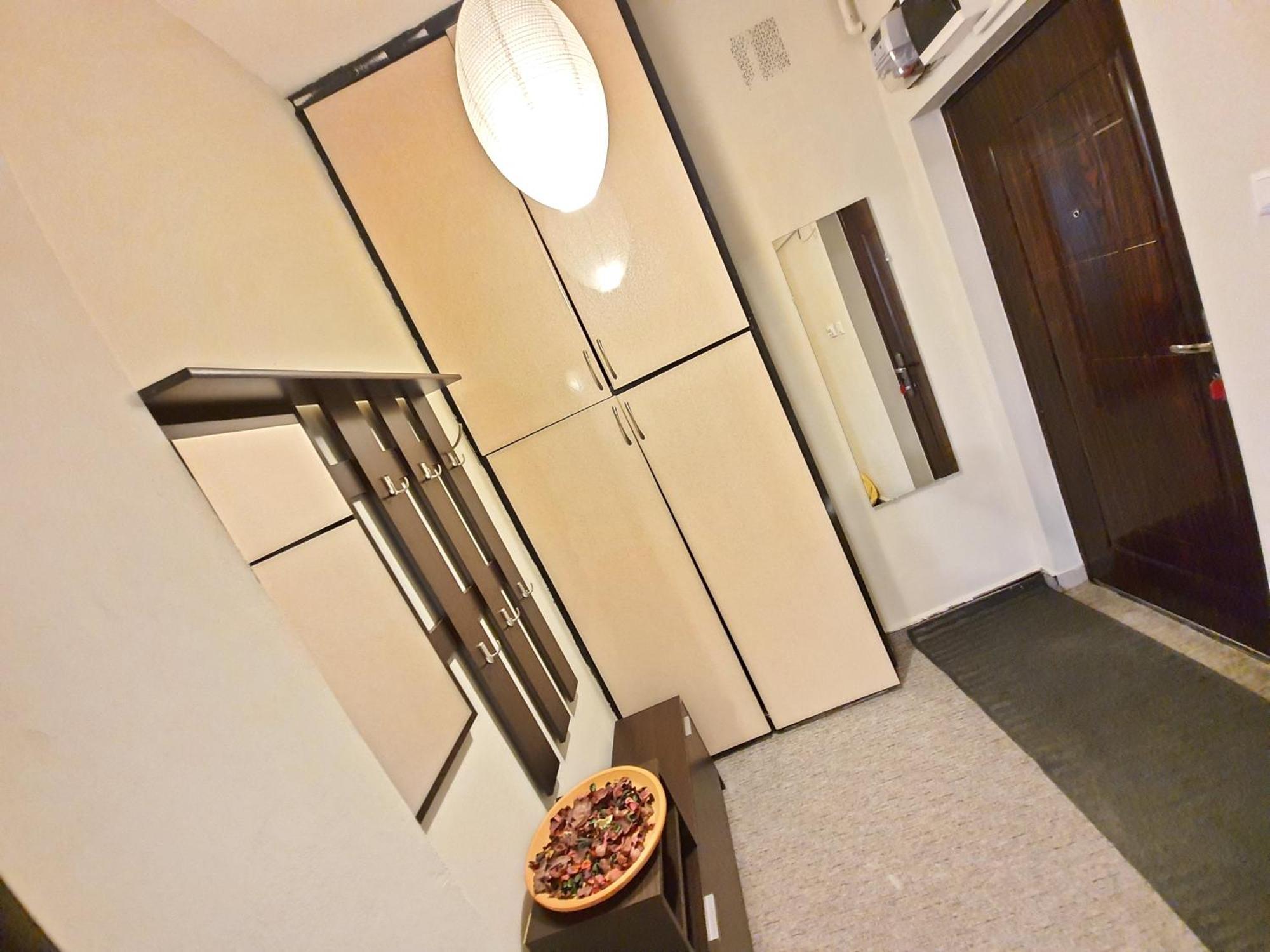 Global Downtown Apartments - Universitate - Calea Victoriei Bucharest Luaran gambar